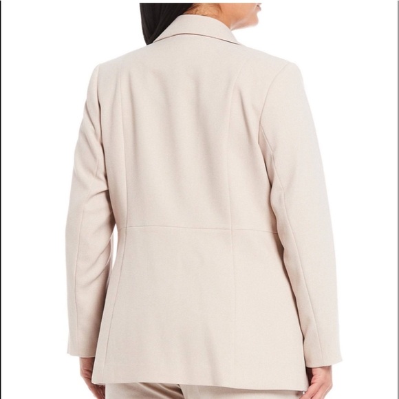 Calvin Klein Stretch Twill Peak Lapel Collar Open-front Jacket in Khaki - Picture 3 of 15